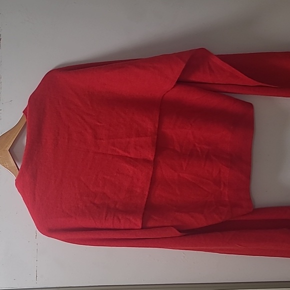 Red Sleveless Cashmere Top Size Small - Picture 5 of 5